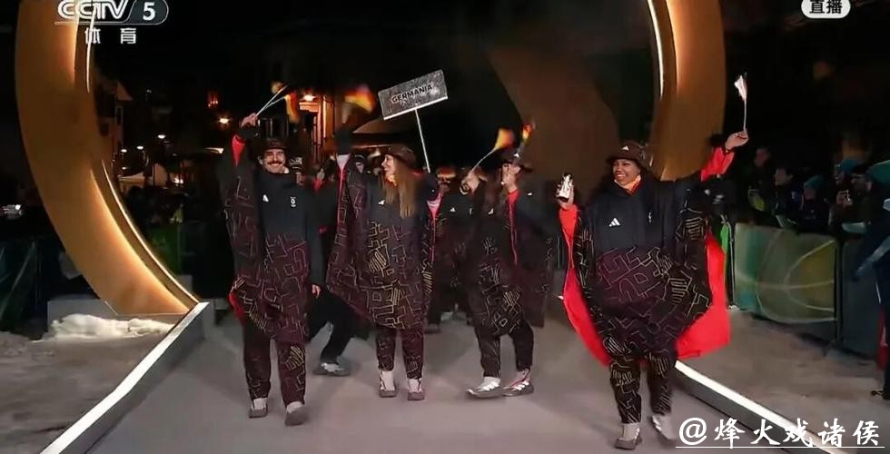 中国队首夺冬奥奖牌!米兰开幕式炫成冰雪秀场 中国队首夺冬奥奖牌!米兰开幕式炫成冰雪秀场